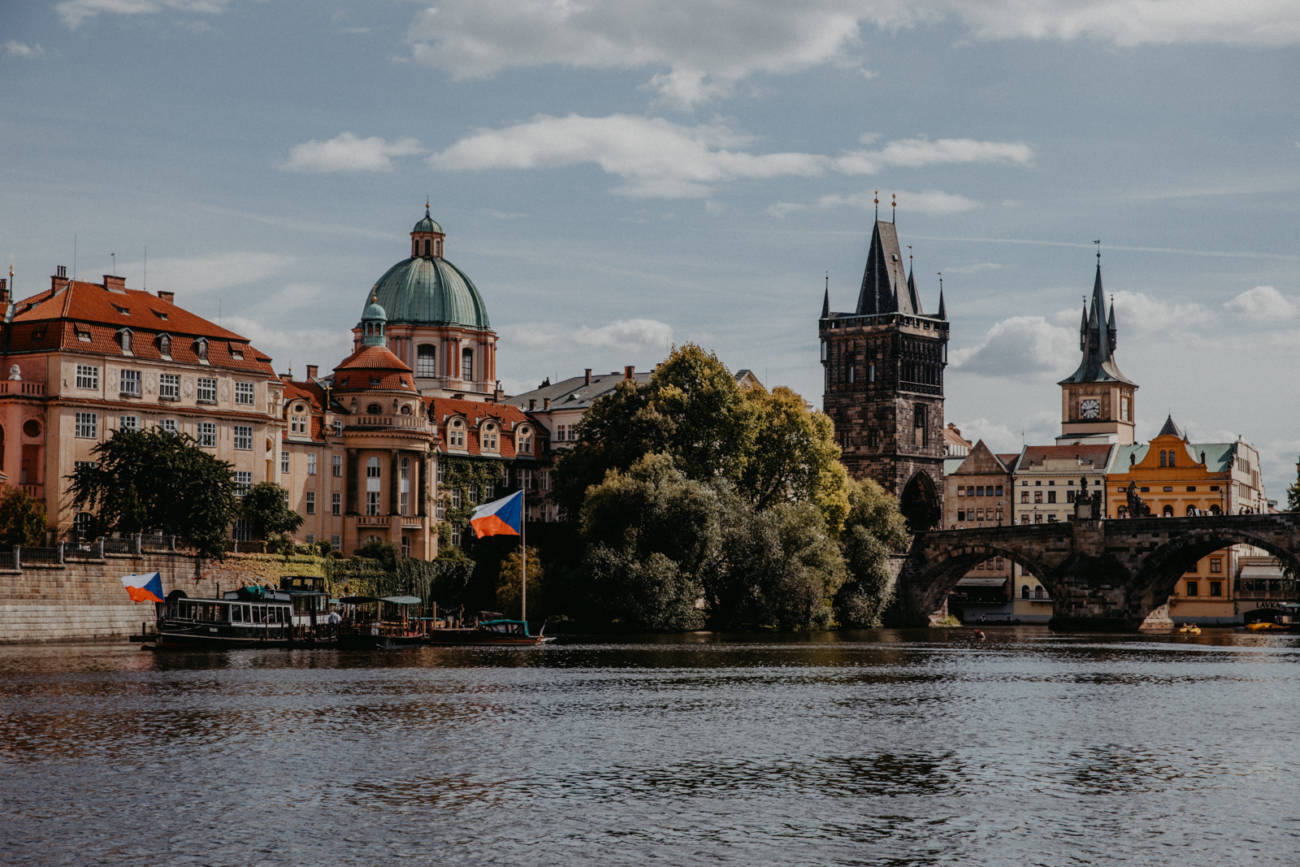 Zum Frühstück nach Prag, von Dresden nur ein Katzensprung entfernt