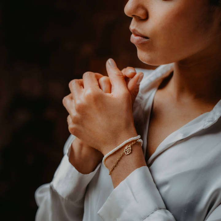 Shopify konforme Produktfotografie für Schmuck Startup aus Dresden
